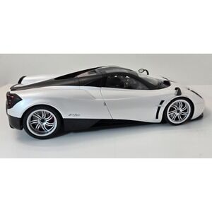 Pagani Huayra Style RC Car – 1:14 Scale – 13.5" Length – Remote Included
